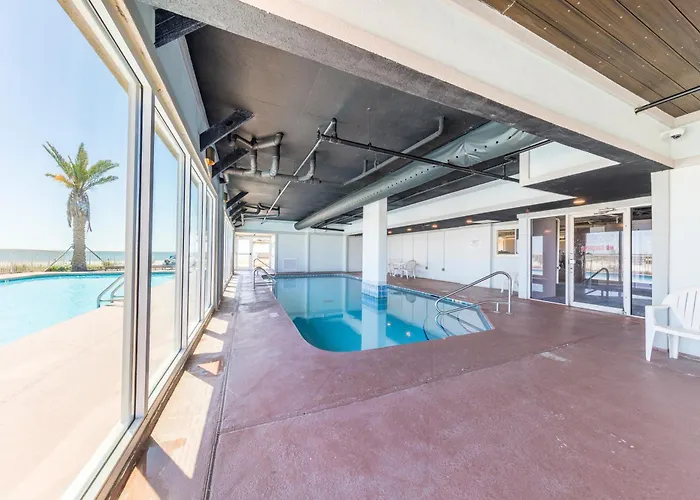 Royal Palms 1303 *